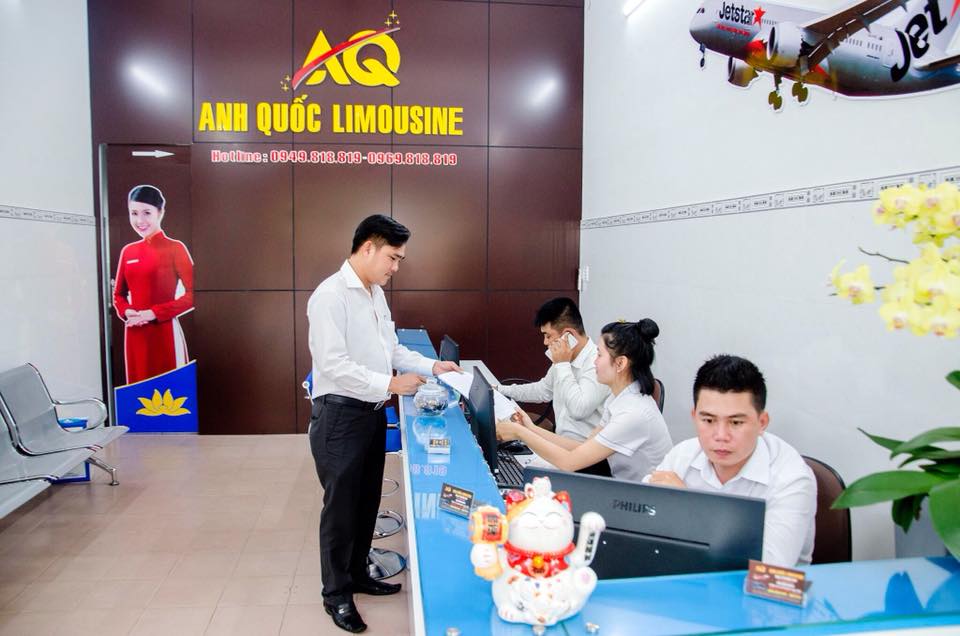 Văn phòng Anh Quốc Limousine (2)